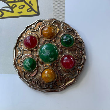 1980s Circle Cabochon Brooch Jewelry Bloomers and Frocks